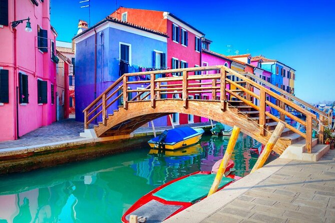 Private Murano and Burano VIP Venice Boat Tour - Burano’s Bright Streets: Lace, Fishing Roots, and Your Walking Hour