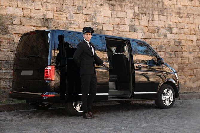 Private One-way Airport Transfer Venice Airport to Venice - A fast start from VCE to your Venice accommodation