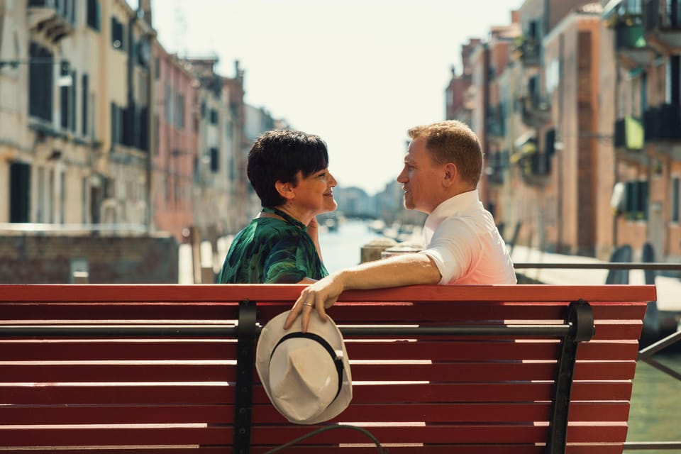 Private Photoshoot of Your Gondola Ride in Venice - Your last photo stop: getting a Venice finish, not a rushed exit