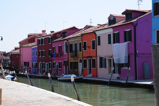 Private Tour Murano and Burano - Getting to the Islands: Pickup and Lagoon Boat Timing