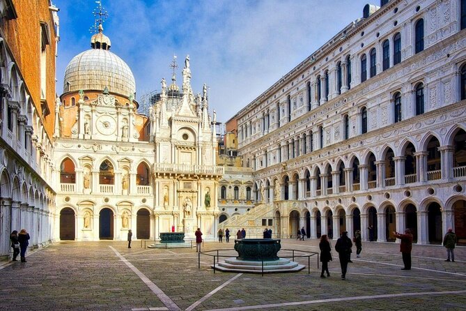Private Tour: Venice Walk, Gondola, and Private Boat Tour ending on Murano Island with Venetian Lunch and Glass Factory Visit - Murano Lunch: Fresh Seafood on a Serene Glass-Making Island