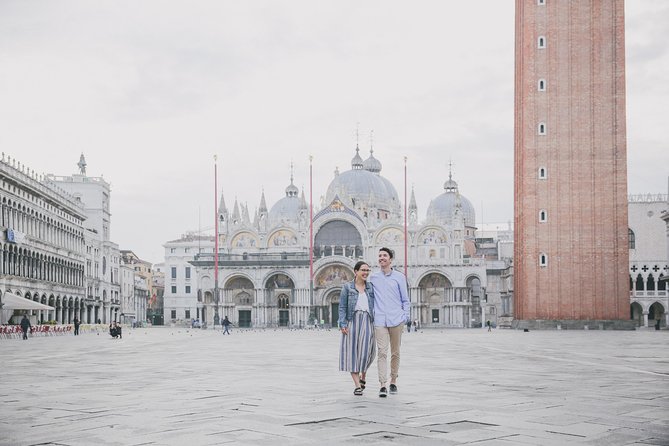 Private Vacation Photography Session with Local Photographer in Venice - One hour, four classic areas: what happens on your shoot