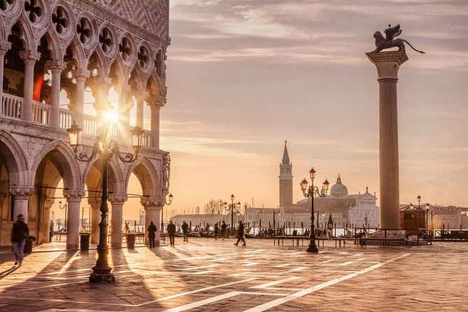 Private Venice City Tour and Gondola Ride - Doge’s Palace: where the stories feel built into the walls