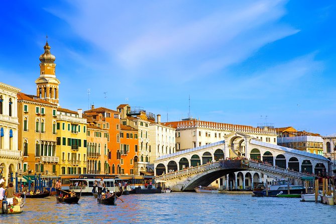 Private Venice Tour: Landmarks & Hidden Gems with Caffè Florian - Piazzetta dei Leoncini: the short breather that matters
