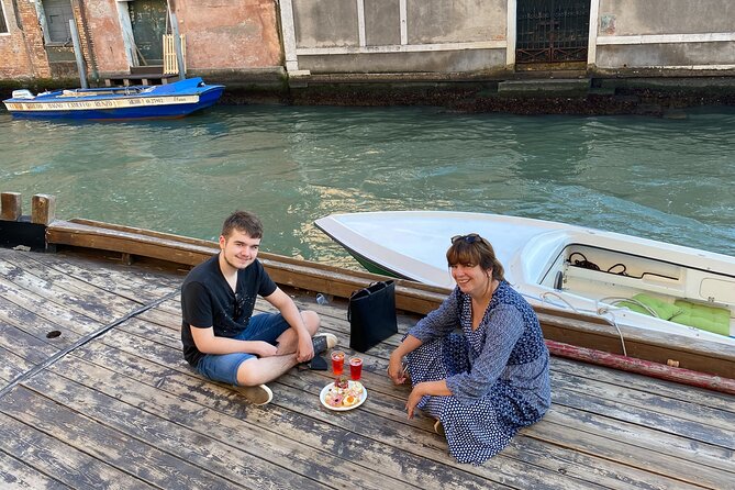 Private Venice Tour with a Local, Highlights & Hidden Gems, 100% Personalised - Stop 2: A Peaceful Square With Moorish Merchants and Arabic Echoes