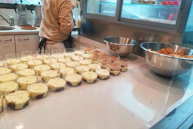 Rialto Market Food Tour: Wine Tasting & Sightseeing in Venice - Rialto Market is a smart way to learn Venice in 4 hours