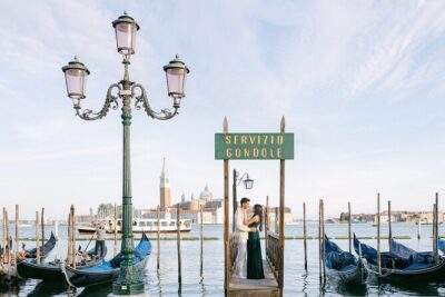 Romantic Photoshoot in Venice - Meeting in Piazza San Marco: start strong, stay simple