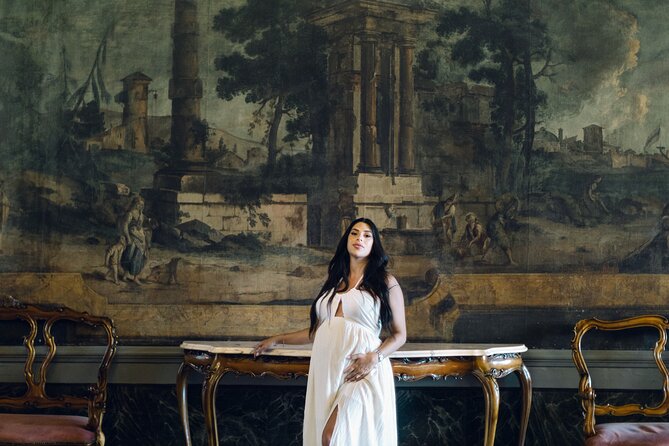 Romantic Photoshoot in Venice - Stop 2: Rialto Bridge portraits without turning it into a traffic jam