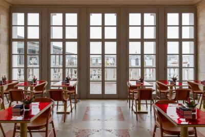 Royal Gardens & St.Mark Basin View Casanova Aperitif - The 1-Hour Aperitif Flow: Spritz, Tapas, and How to Time It