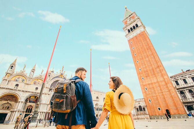Saint Marks Basilica, Doge's Palace and Gondola tour in Venice - Getting Your Bearings in Piazza San Marco (Before the Crowds Swallow You)