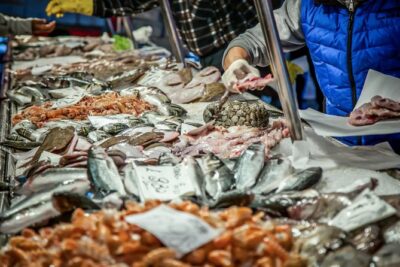 Semi-Private Venice Market and Cicchetti Food Experience - Cicchetti bars + Prosecco: how the tour helps you eat like Venetians