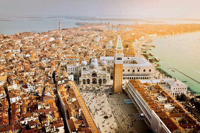 Skip the line Doge's Palace Guided Walking Tour in Venice - Pace and practical reality: what “about 1 hour 15 minutes” feels like