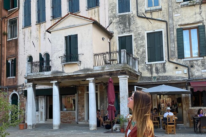 Small Group Tour Historical and Charming Venice Jewish Ghetto - Campo San Geremia: a garden pause and a family story in plain sight