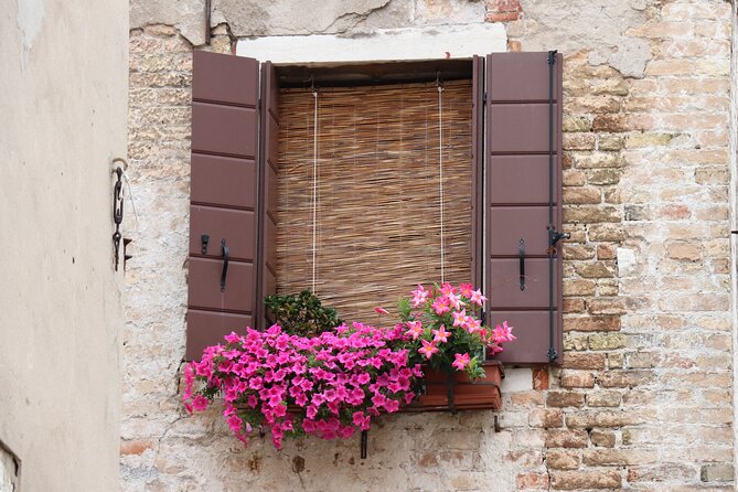 Small Group Tour Historical and Charming Venice Jewish Ghetto - Calle Ghetto Vecchio: the Venetian origin of the word ghetto