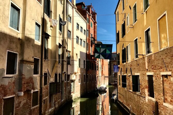 Small Group Tour Historical and Charming Venice Jewish Ghetto - Ghetto Ebraico: first ghetto stories, strict rules, and WWII scars