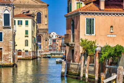 Small Group Tour to Venice departing from Abano Terme - San Polo’s relaxed pace: squares, bacari, and places to linger