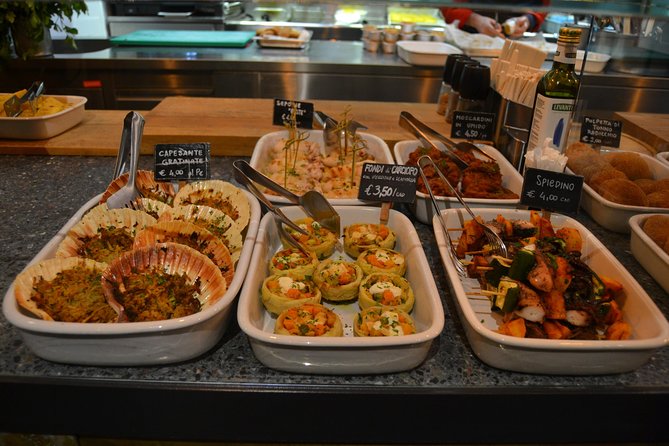 Small Group Venice Street Food and Sightseeing Tour - Fish Market timing: a small note that can change your afternoon