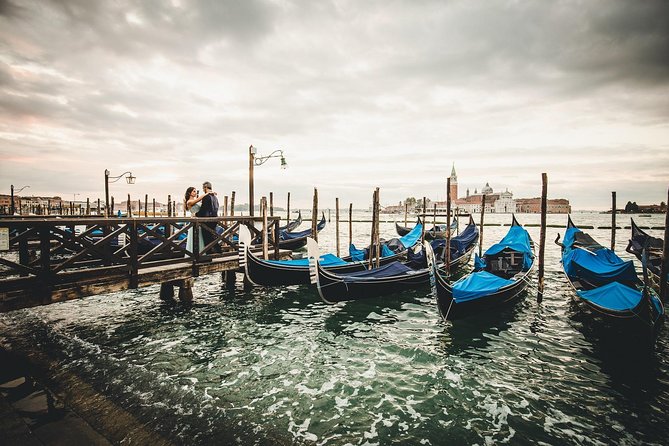 Sunrise Couple Photoshoot Tour - Price and value: is $591.46 per group worth it