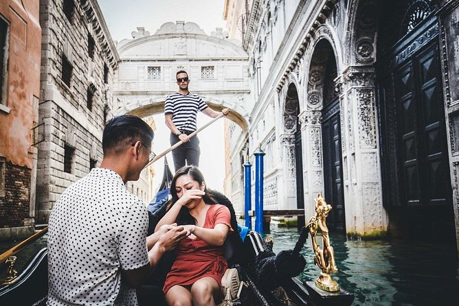 Sunrise Couple Photoshoot Tour - Practical tips to make your shoot go smoothly
