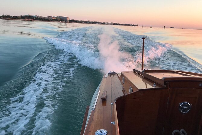 Sweet Molly Venetian Lagoon Boat Tour (4 hours) - Sweet Molly in the Venice Lagoon: private time on the water