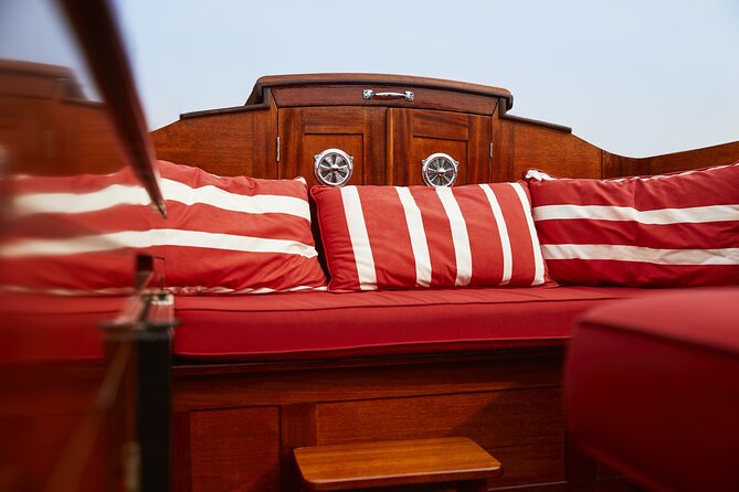 Sweet Molly Venetian Lagoon Boat Tour (4 hours) - Comfort on a mostly open boat: snacks, drinks, and weather sense