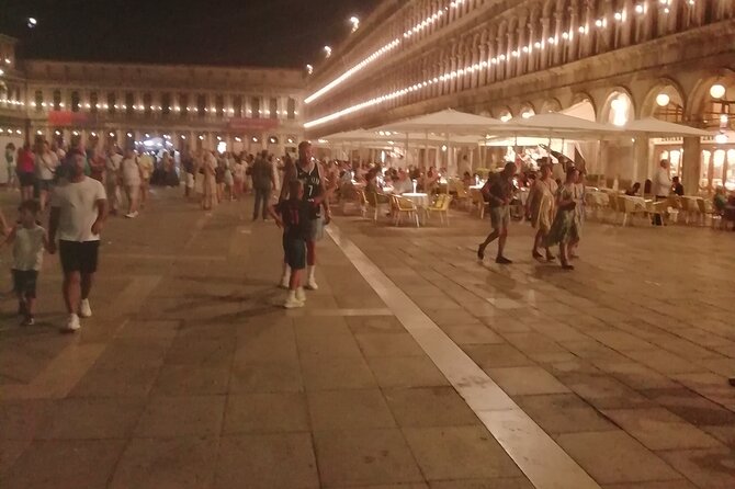 Tour of Venice between Art, History, Legend and Secrets - Piazza San Marco finale: Basilica, Bell Tower, Doge’s Palace, and Bridge of Sighs prison side