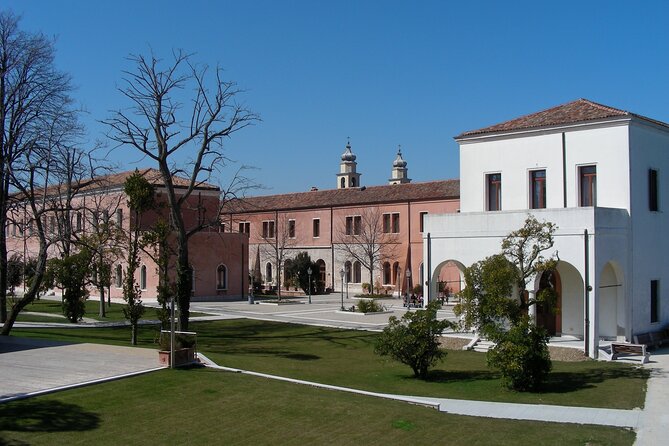 Tour to the islands of San Servolo and San Lazzaro degli Armeni - San Lazzaro degli Armeni: The Mekhitarist Island of Armenian Culture