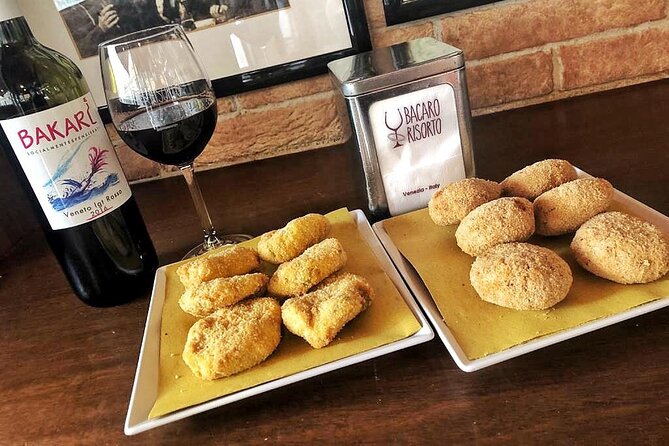 Venetian food stories: a private culinary tour - The Ghetto synagogue stop: a culture moment that fits the day