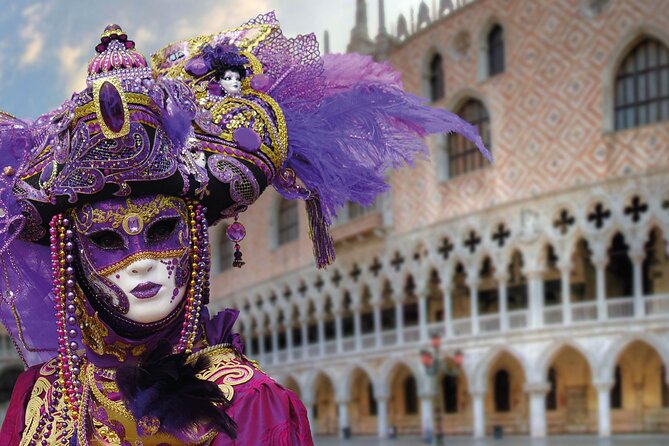 Venezia Walking Tour with Audio and Written Guide by a Local - What the audio commentary does better than a guidebook