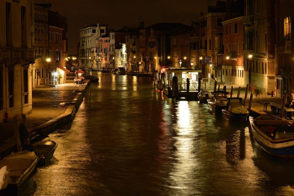 Venice: 2-Hour Private Walking Tour at Night - St. Mark’s Square at Night: Buildings You Can Read