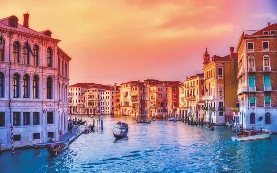Venice: 30 min Gondola Ride on the Grand Canal with Guide - Why a short private gondola on Venice’s Grand Canal hits harder