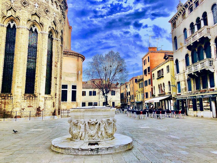Venice Art and Architecture Private Walking Tour - Campo San Giovanni e Paolo: where the square becomes part of the lesson