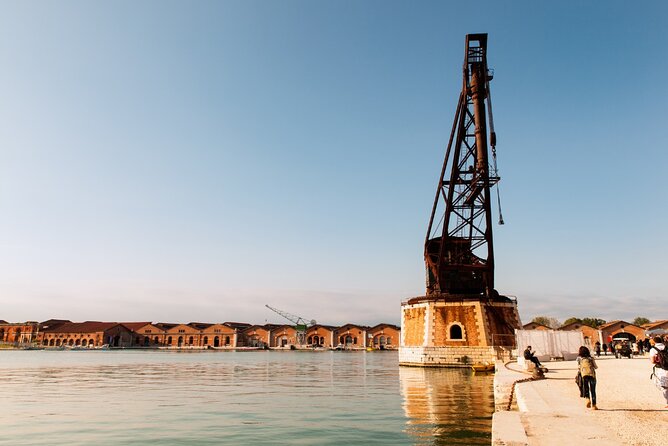 Venice Art Biennale 2026 Guided Tour with a Licensed Guide - Giardini della Biennale: your orientation plus the first art hits