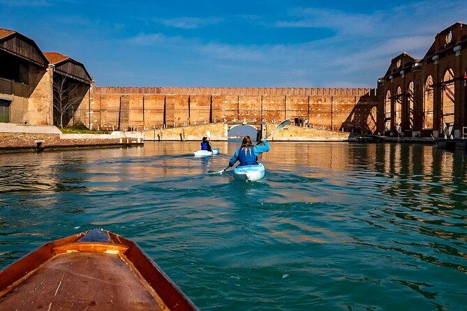 Venice Beginner's Kayak Tour: train & visit the Medieval Arsenal - Training on water near Castello and the Medieval Arsenal