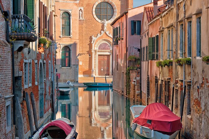 Venice City Center Exclusive Guided Walking Tour - Cannaregio: a calmer, more local-feeling Venice segment