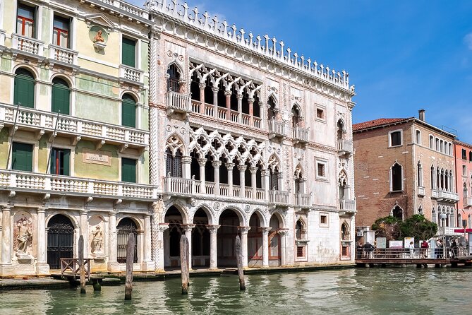 Venice City Center Guided Walking Tour - Semi-Private 12ppl Max - Ponte de Chiodo and Palazzo Mastelli o del Cammello: The Venice You Don’t Hunt For