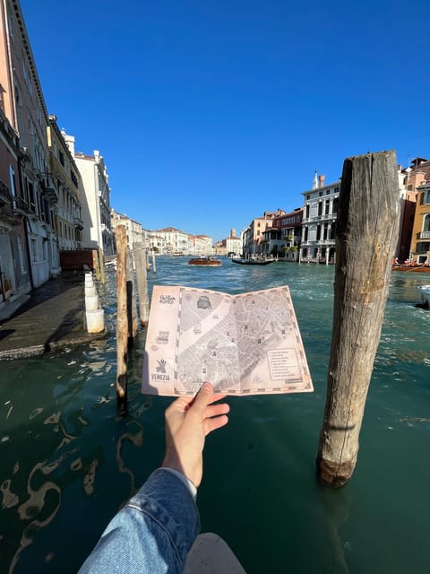 Venice City Escape: "The beggar and the cloak" - Price and value: $40 per group up to 4