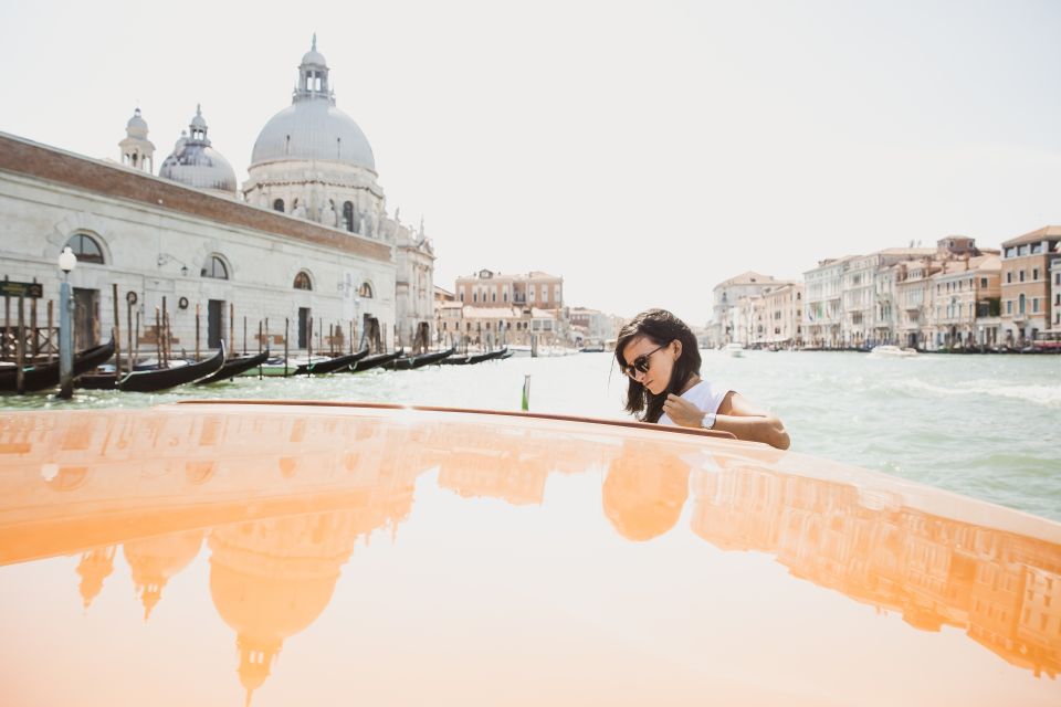 Venice: City Tour and Murano Glass Experience - Guides make the difference: Sara, Cristina, Gloria, and how they run the flow