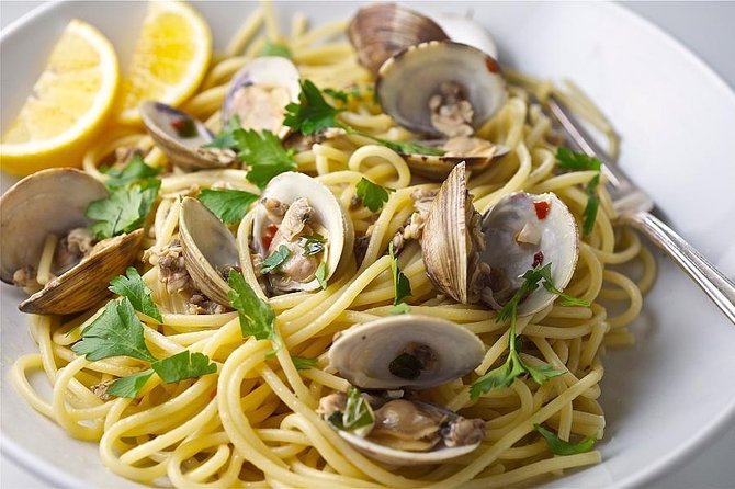 Venice Cooking Class in Mestre – Pasta & Tiramisu, wine and more - Giudecca on the edge of Venice: finding the house without losing your mind