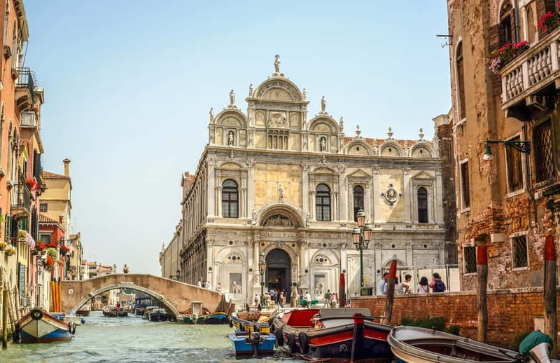 Venice : Discover Venice On Hidden Gems Guided Walking Tour - Campo SS. Giovanni e Paolo: the Gothic-plus-Renaissance lesson