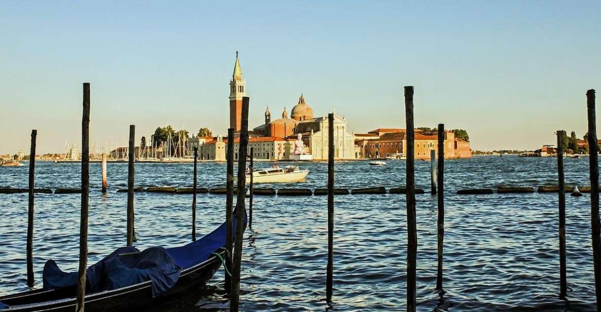 Venice: Doge's Palace and Basilica Skip-the-Line Guided Tour - Meeting by the Lion Pillar: How to Start Without Stress