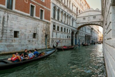 Venice: Doge's Palace and Basilica Tour with Gondola Ride - Venice’s power combo: Basilica + Palace + a gondola pass