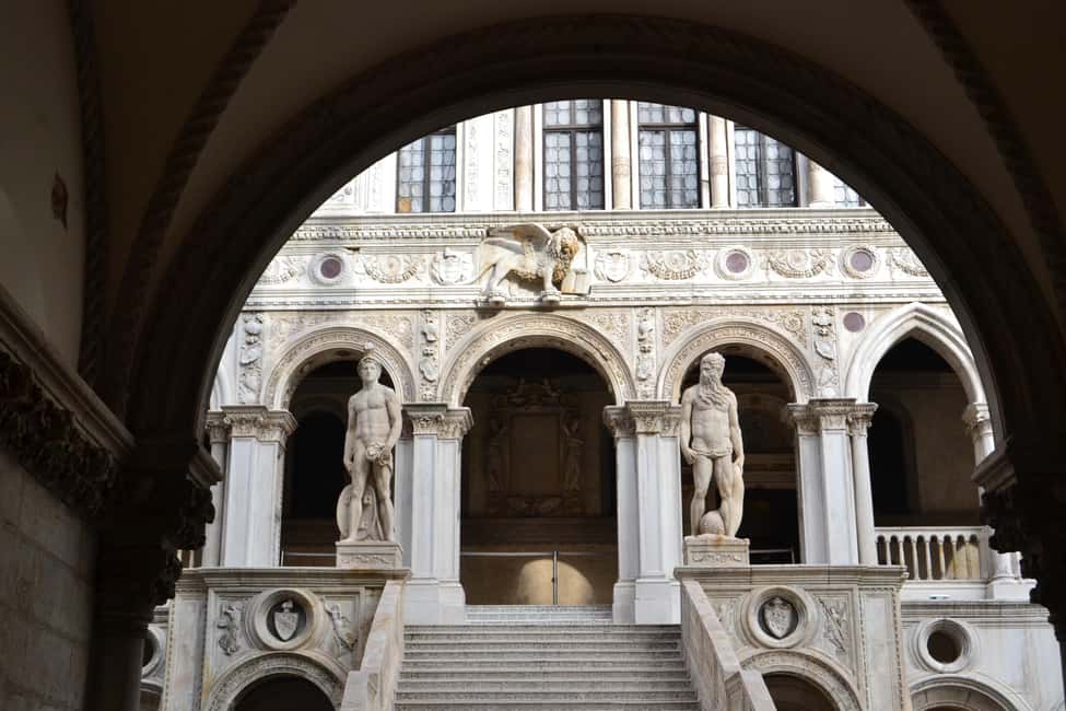 Venice: Doge's Palace and St. Mark's Basilica Guided Tour - Pace, headphones, and the reality of 3 hours