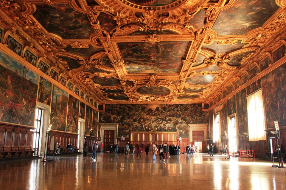 Venice: Doge's Palace & Bridge of Sighs Small Group Tour - Doge’s Palace and the Bridge of Sighs: why they hit differently as a set