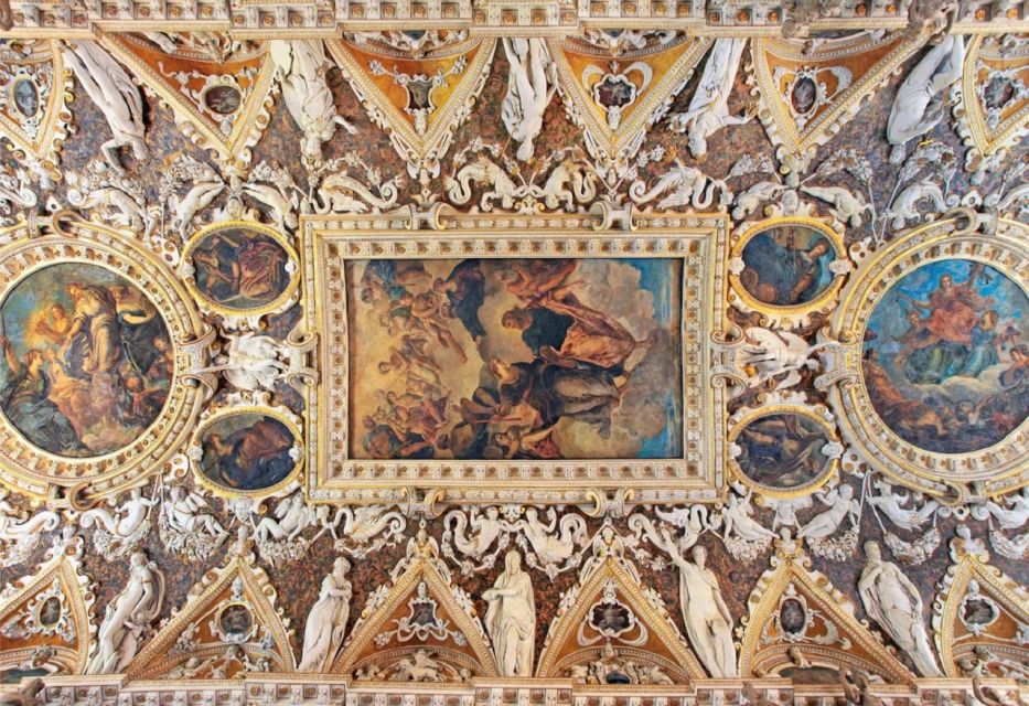Venice: Doge's Palace & Bridge of Sighs Small Group Tour - Entering Doge’s Palace: Gothic views, Golden Staircase energy, and real political context