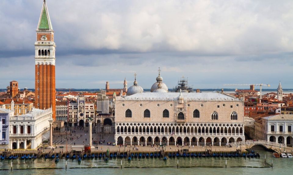 Venice: Doge's Palace & Bridge of Sighs Small Group Tour - The Grand Council Chamber and Tintoretto’s Paradiso (what to look for)