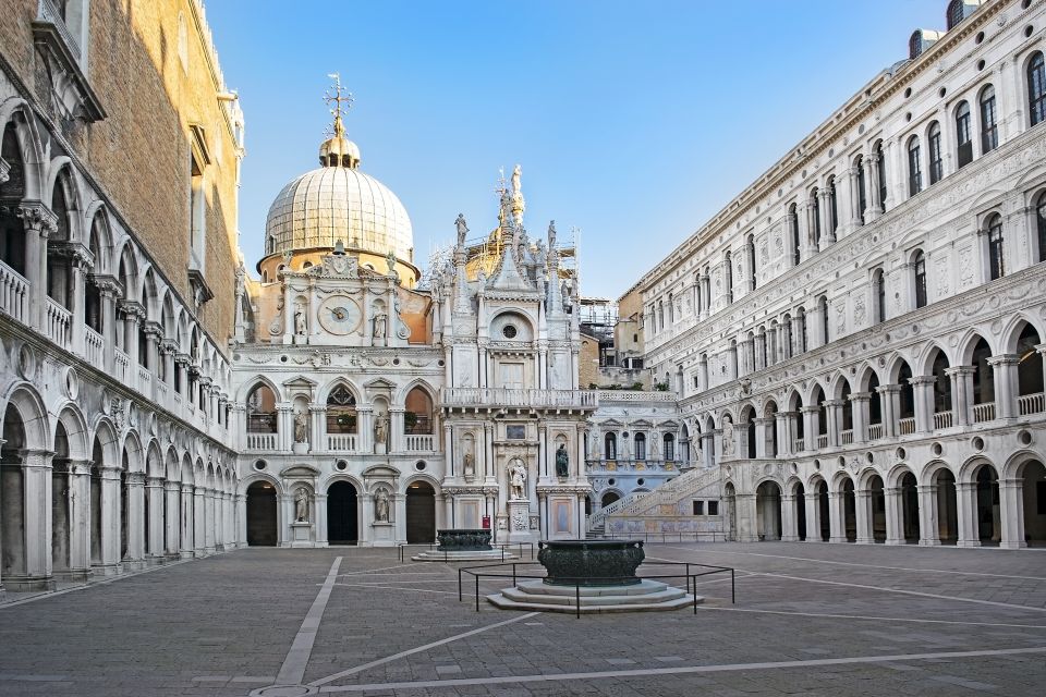 Venice: Doge's Palace & Bridge of Sighs Small Group Tour - Your ticket also includes St Mark’s Square museums (use it smart)