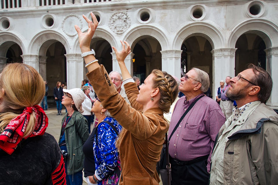 Venice: Doges Palace, Prison, and Secret Passageways Tour - Casanova’s cell and the prison/torture story you can’t ignore