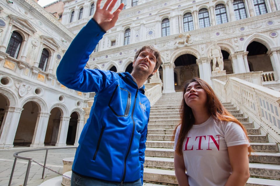 Venice: Doge's Palace Secret Itineraries Guided Tour - Casanova’s prison cell: the moment the tour becomes human