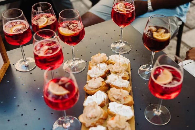 Venice: Eat & Drink Like a Local – Evening Cicchetti Tour - Bacari hopping: prosecco, fried cicchetti, and a pasta reset